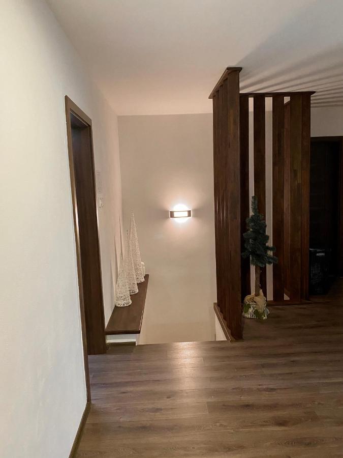 Penzion Fistra Frickovce Exteriör bild